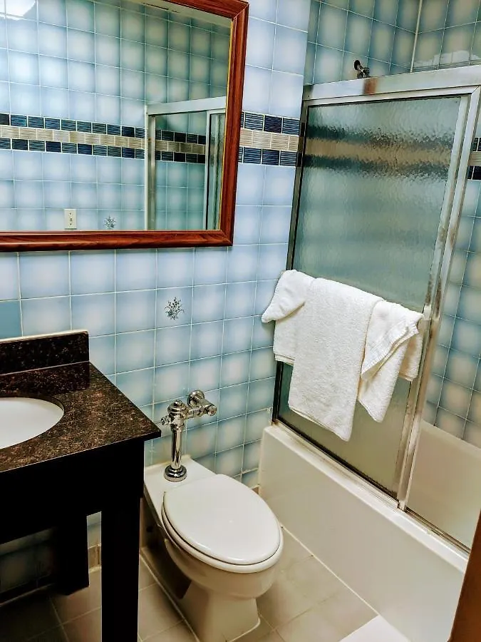 Jets Motor Inn New York 2*,